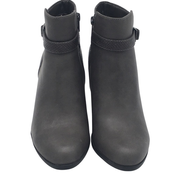 Laura Ashley Grey Reptile Print SIce Buckle Vegan Booties with Almond Toe size 7 - Picture 8 of 16